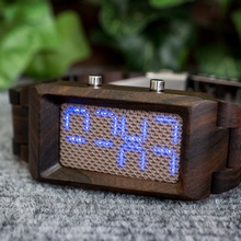 Часы Sequence Wood Mesh LED Watch